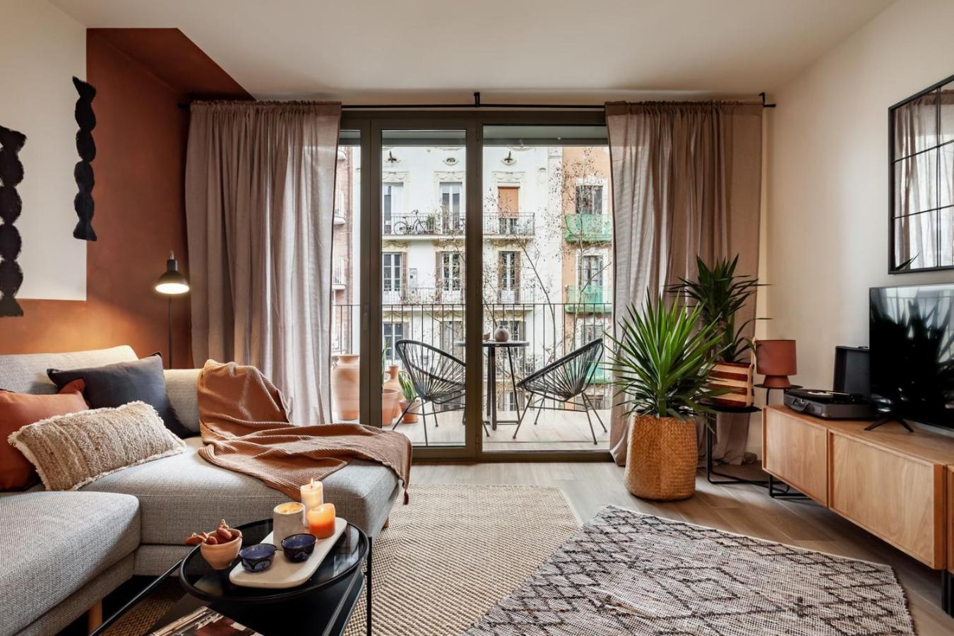 Apartment Kufra - 3 Bedrooms In Eixample Esquerra *